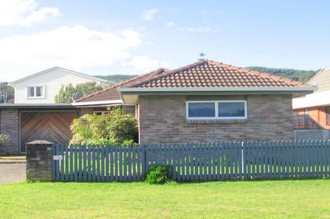 Photo of property in 202 Barrowclough Road, Whangamata, 3620