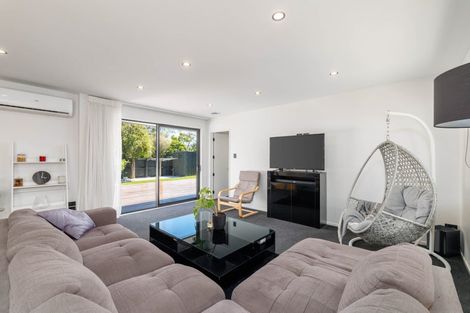 Photo of property in 15 Elstow Place, Spreydon, Christchurch, 8024