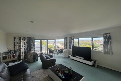 Photo of property in 155c Hobsonville Road, West Harbour, Auckland, 0618