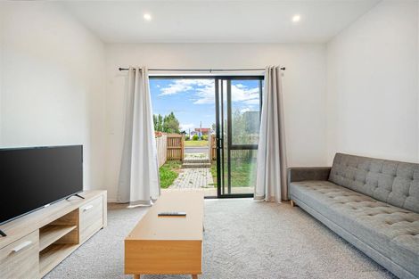 Photo of property in 96d Walmsley Road, Favona, Auckland, 2024