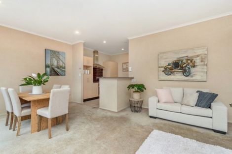 Photo of property in 12b Kelvin Place, Hamilton East, Hamilton, 3216