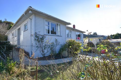 Photo of property in 322 Kaikorai Valley Road, Bradford, Dunedin, 9011