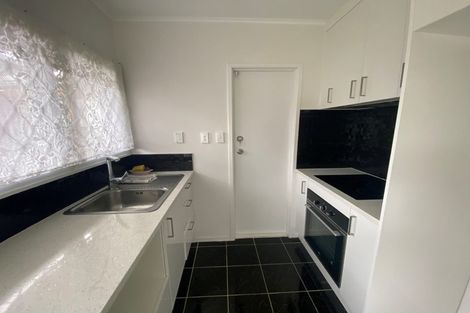 Photo of property in 2/10 Ranfurly Road, Papatoetoe, Auckland, 2104