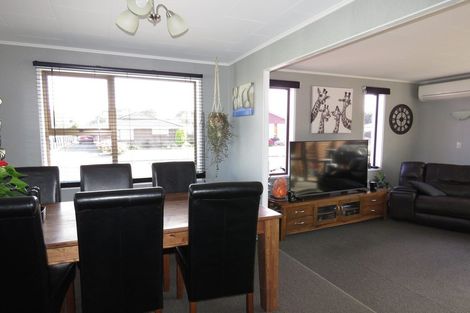 Photo of property in 153 Cunningham Crescent, Grasmere, Invercargill, 9810
