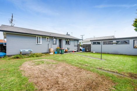 Photo of property in 53 Parris Street, Waitara, 4320