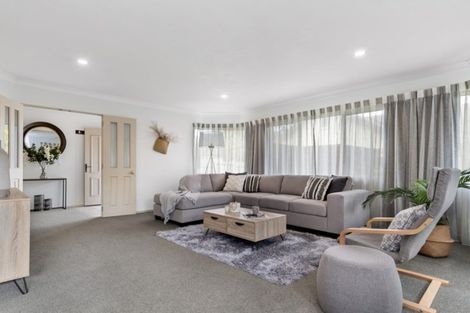 Photo of property in 69 Dalton Drive, Papamoa Beach, Papamoa, 3118