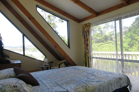 Photo of property in 24 Ohawini Road, Oakura, Hikurangi, 0184