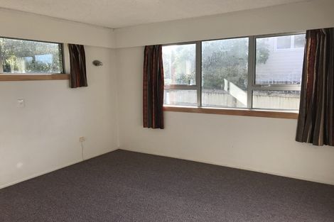 Photo of property in 2/30 Gowing Drive, Meadowbank, Auckland, 1072