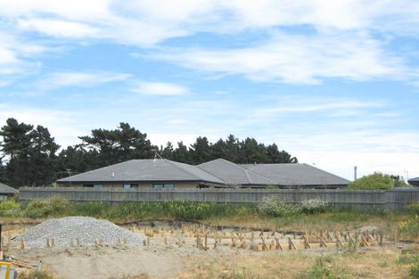 Photo of property in 20 Sandalwood Place, Waimairi Beach, Christchurch, 8083