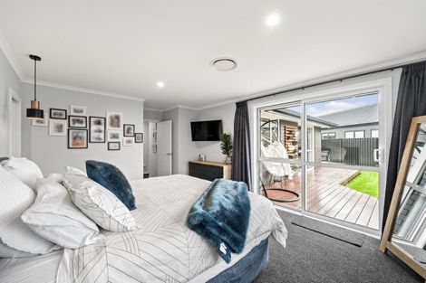 Photo of property in 38 Buddle Road, Wallaceville, Upper Hutt, 5018