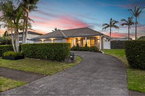 Photo of property in 7 Bannings Way, Hobsonville, Auckland, 0618