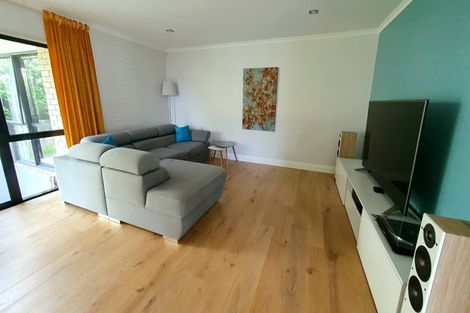 Photo of property in 12 Bloomfield Rise, Stanmore Bay, Whangaparaoa, 0932