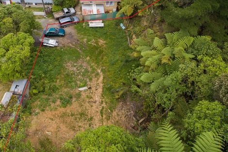Photo of property in 11 Gribble Grove, Stokes Valley, Lower Hutt, 5019