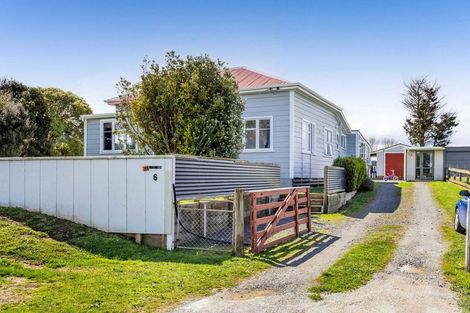 Photo of property in 6 Egmont Street, Normanby, Hawera, 4614