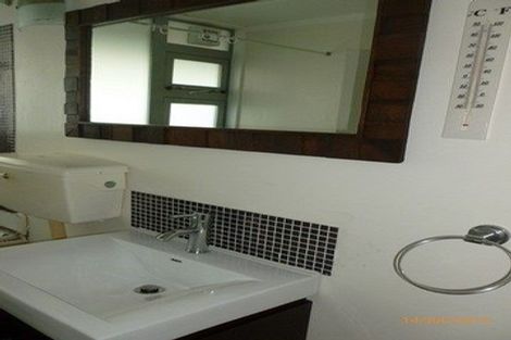 Photo of property in Mccallister Heights, 7/381 Adelaide Road, Newtown, Wellington, 6021