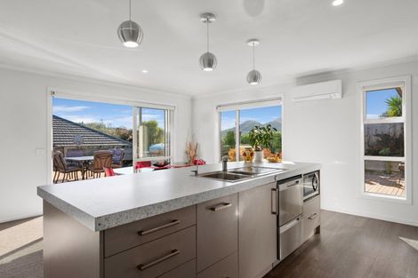 Photo of property in 114a Milton Terrace, Picton, 7220