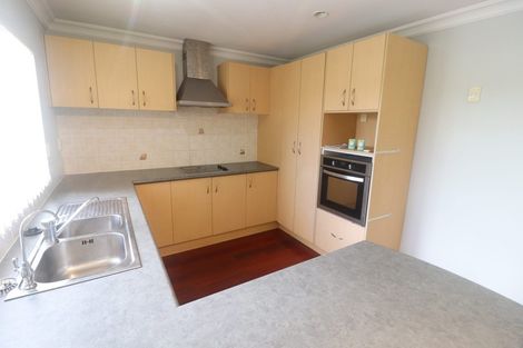 Photo of property in 23 Arlose Place, Westgate, Auckland, 0614