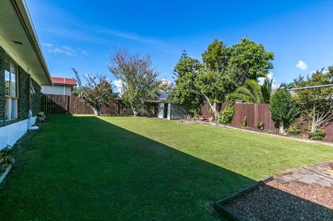 Photo of property in 13 Matuhi Rise, Henderson, Auckland, 0612