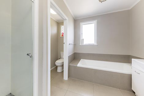 Photo of property in 85 Old Wairoa Road, Papakura, 2110