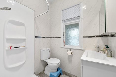 Photo of property in 38 Robertson Street, Glenholme, Rotorua, 3010