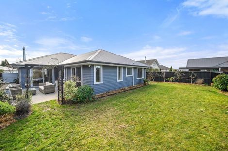 Photo of property in 4 Franklin Drive, Rangiora, 7400