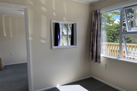 Photo of property in 14 Manor Drive, Stokes Valley, Lower Hutt, 5019