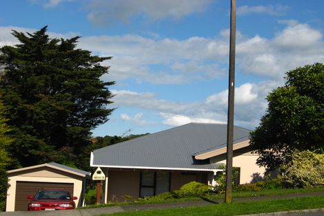 Photo of property in 28 Maratahu Street, Westown, New Plymouth, 4310