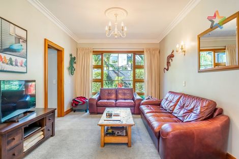 Photo of property in 5 Myrtle Street, Hutt Central, Lower Hutt, 5010