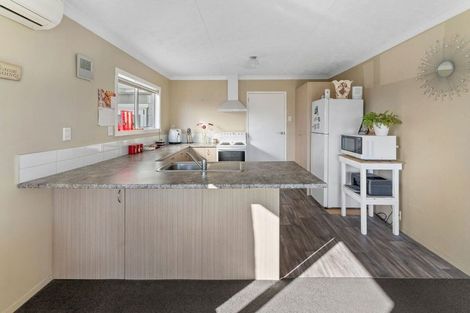 Photo of property in 1/165 Tahunanui Drive, Tahunanui, Nelson, 7011