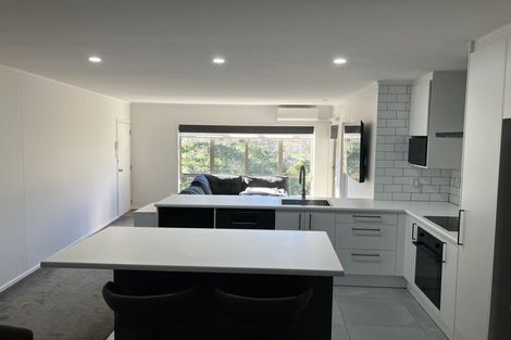 Photo of property in The Haven, 15/120 Beach Haven Road, Beach Haven, Auckland, 0626