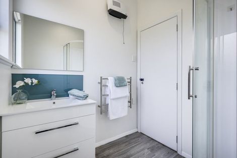 Photo of property in 900 Duke Street, Mahora, Hastings, 4120