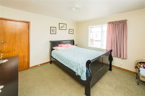 Photo of property in 202 Puriri Street, Castlecliff, Whanganui, 4501