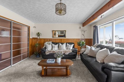 Photo of property in 36 Charles Street, Westshore, Napier, 4110