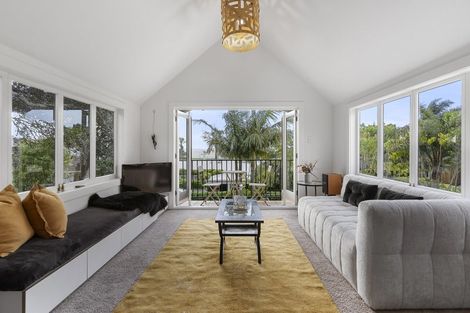 Photo of property in 34 Edgars Road, Westmere, Auckland, 1022