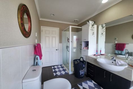 Photo of property in 3 Beros Place, Flat Bush, Auckland, 2016