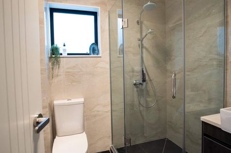 Photo of property in 19 Waru Lane, Te Atatu Peninsula, Auckland, 0610