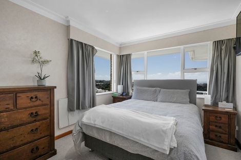 Photo of property in 5 Hillcrest Street, Glen Avon, New Plymouth, 4312