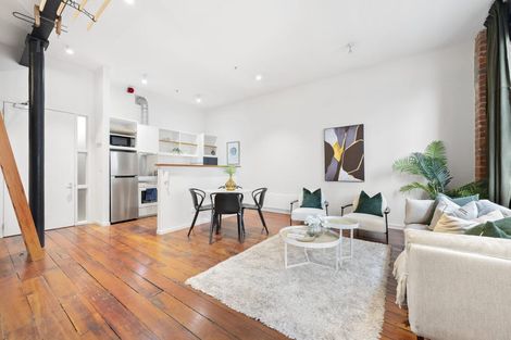 Photo of property in Hannahs Warehouse Apartments, 11/13 Leeds Street, Te Aro, Wellington, 6011