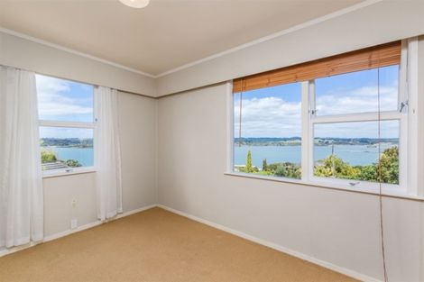 Photo of property in 57 Doves Bay Road, Kerikeri, 0294