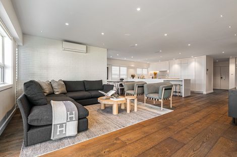 Photo of property in 1/287 Tamaki Drive, Kohimarama, Auckland, 1071