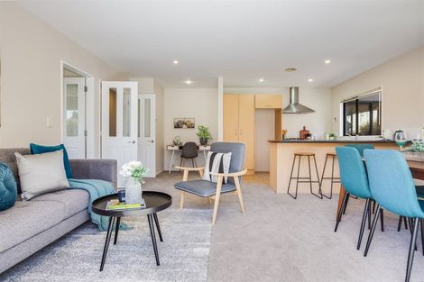 Photo of property in 15 Milford Street, Aotea, Porirua, 5024