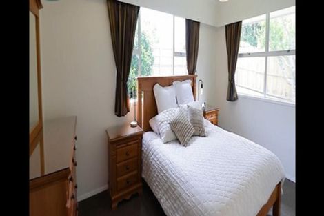 Photo of property in 328 Great South Road, Opaheke, Papakura, 2113