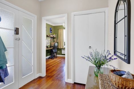 Photo of property in 114 Brecon Road, Stratford, 4332