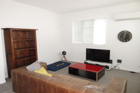 Photo of property in 10 Stanley Street, Berhampore, Wellington, 6023