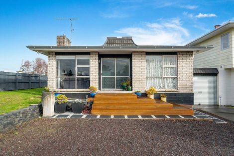 Photo of property in 2/55 Hawai Street, Two Mile Bay, Taupo, 3330