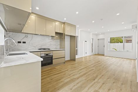 Photo of property in 3/9 Fairview Road, Papatoetoe, Auckland, 2025