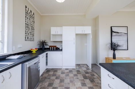 Photo of property in 41 Bathgate Street, South Dunedin, Dunedin, 9012