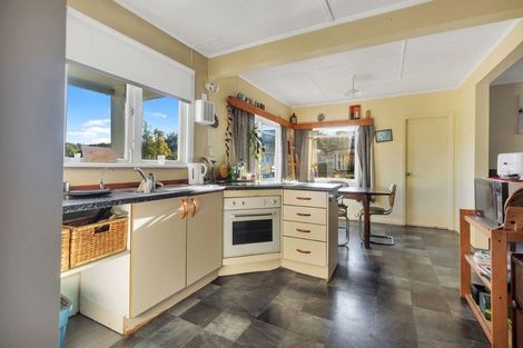 Photo of property in 38 Tipahi Street, Nelson South, Nelson, 7010
