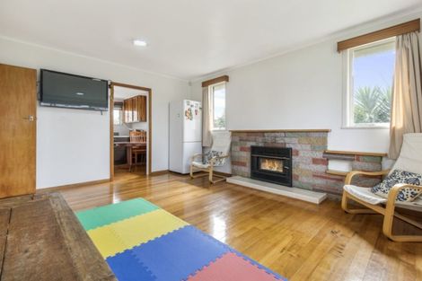 Photo of property in 4 Viola Place, Papakura, 2110