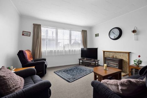Photo of property in 253 Princes Street, Hawera, 4610